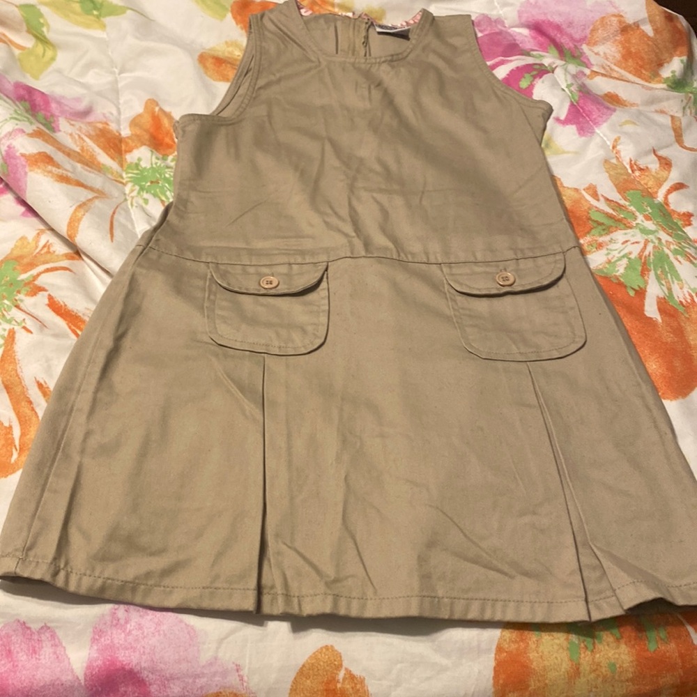Girl’s GENUINE School Uniform Jumper, Tan, size 10, 2 pockets, Pleated